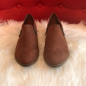 Double zipped sided loafers